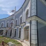 Реконструкция, монтаж инженерных систем, чистовая отделка коттеджа (1400 м2)