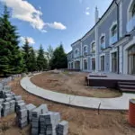 Реконструкция, монтаж инженерных систем, чистовая отделка коттеджа (1400 м2)